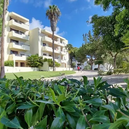 Jardim 3*
