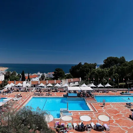 Jardim Αλμπουφέιρα